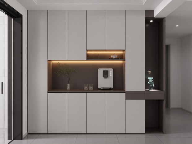 �ִ���Լ�ͱ߹�ǽһ�崢�������ƹ������ˮ������