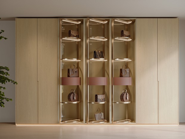 �ִ�������תչʾ���¹������