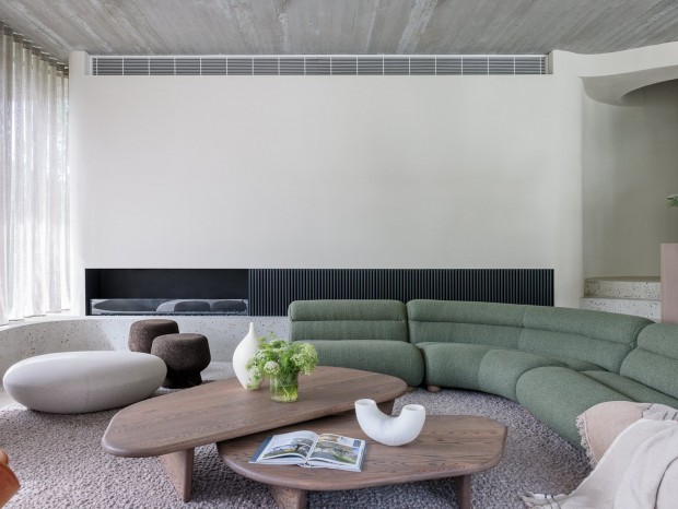 Ĵ | Louise Walsh BIRDWOOD HOUSE