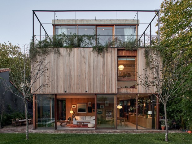 Ana Smud | Casa LUAA