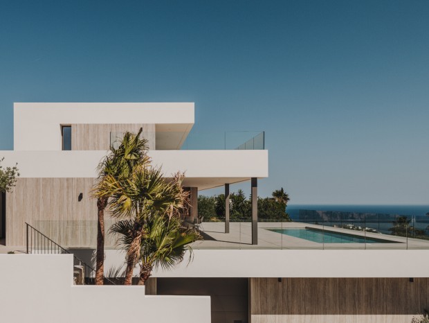 Clean Crisp Design| This Home Is Pure Zen