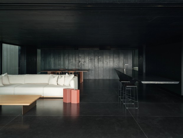 Chris Tateح Bunker House