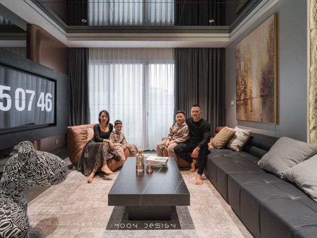 Moon Design | 115O߼ڴʸ