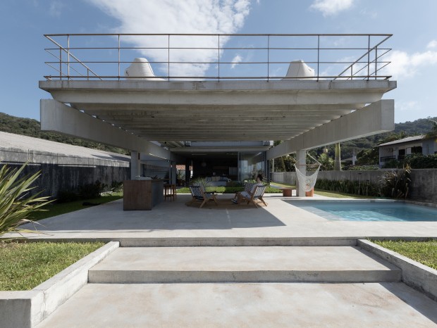 Estudio 41 | Guaratuba House