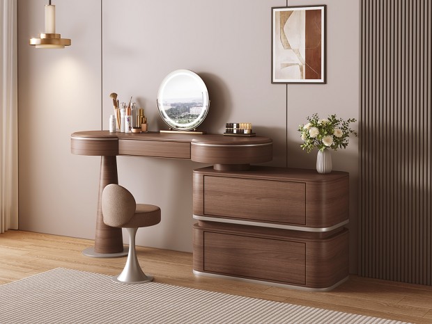 �йŷ���ױ̨