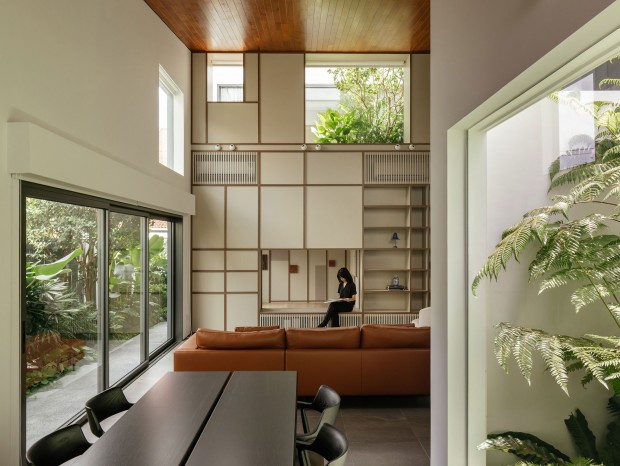 Super Assembly | WEDGE HOUSE