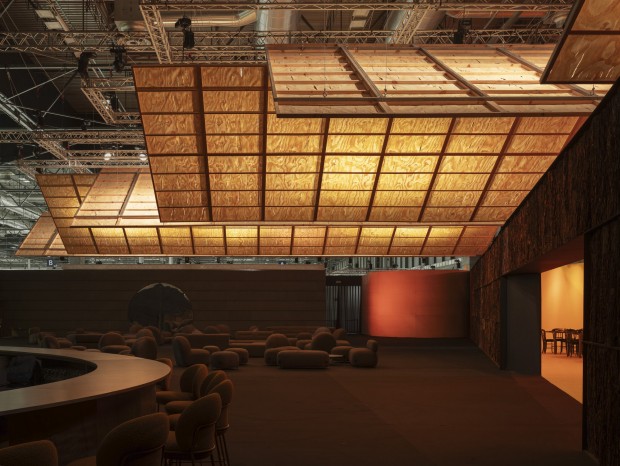 �����Ϣ����� / Manuel Bouzas + salazarsequeromedina