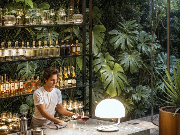 �ȴ����ַ� ������ƣ�