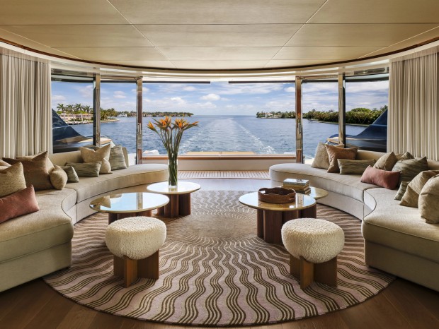 Kelly Behun | Benetti Oasis������ͧ