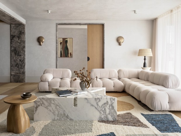Alexander & COحPacific House
