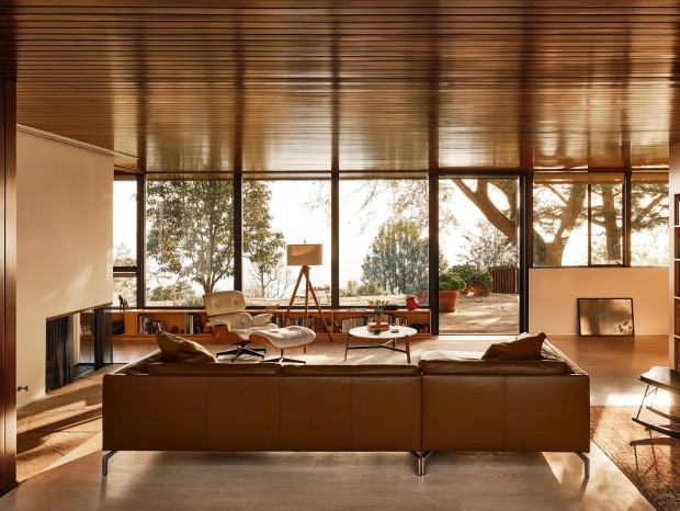 Nadia Leyman | Richard Neutra House