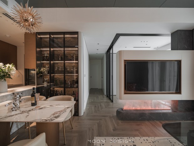 MOON Design | 74Oŵļ