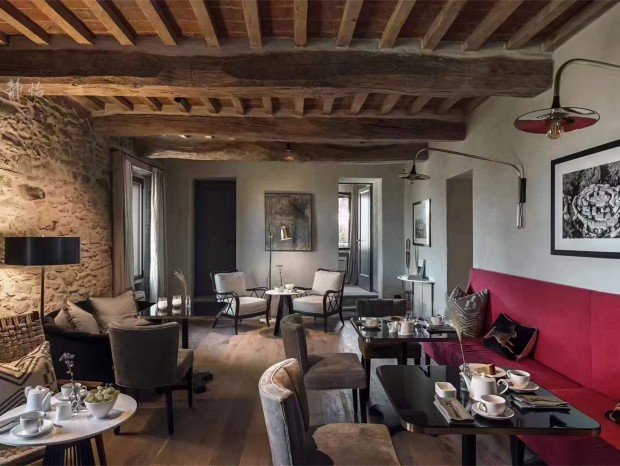 �Ƶ�| ����ʱ�ֵ���齴�