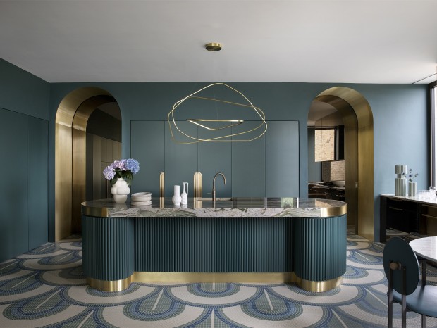 Roisin LaffertyحRiver Jewel