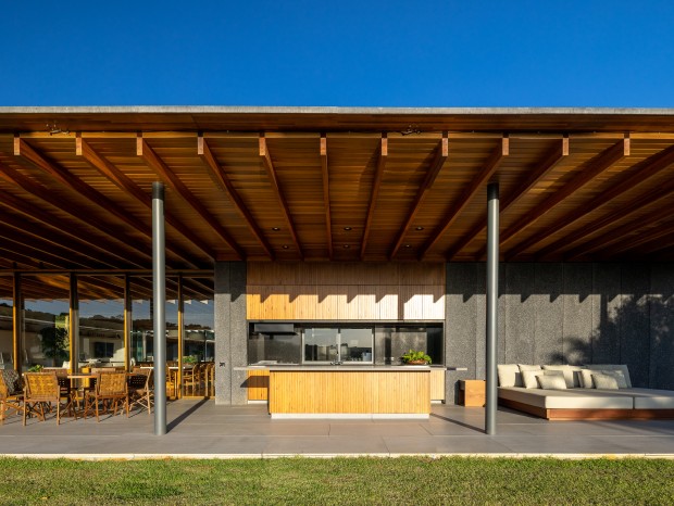 Matheus Farah e Manoel  | Madeira House