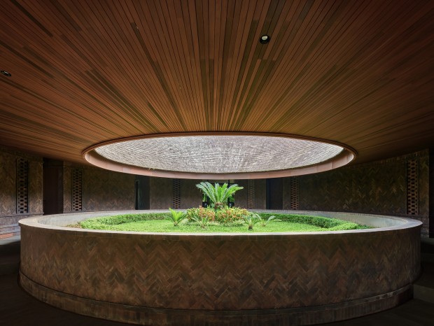 Alexis Dornier / 475O