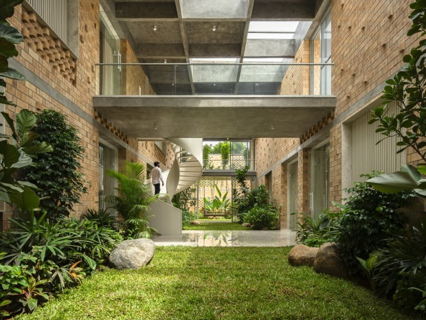Spacefiction Studio | Twilight House