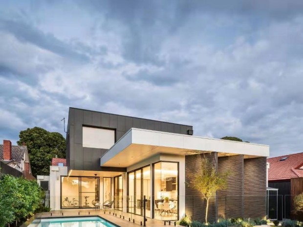 ��ҡ���һƬ���뺣