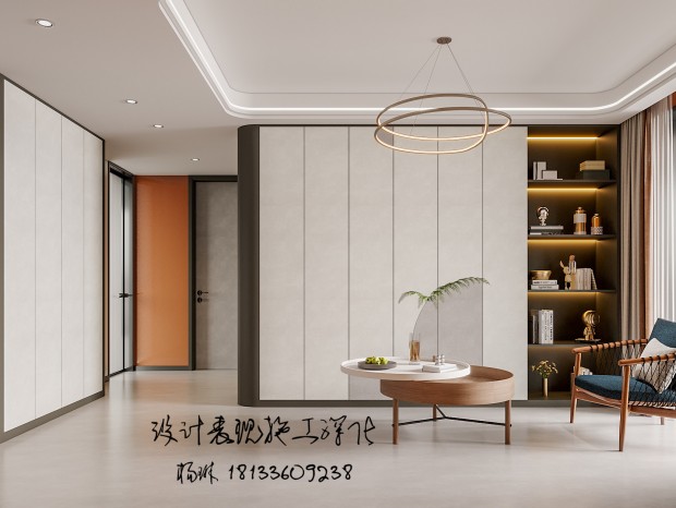 С�ִ� �� ��ɫ��