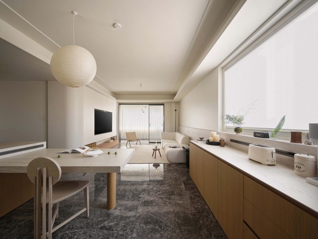 Ҽʯʵ�����⹹��㾫װ���ع��ռ���ѧ����