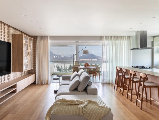 ONSIDE MARC | CASA DESIREE