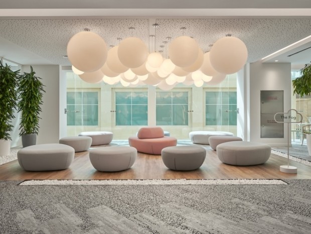 Ը��24Сʱ���İ칫��