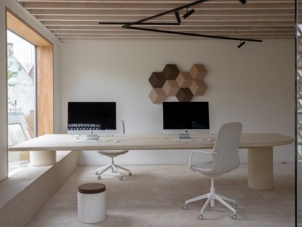 Vi.architectuur.atelier | Zwarte Fles