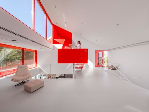 Super Void Space | Corner Villa