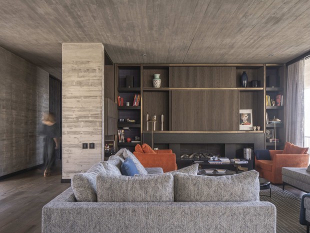 Infante Poblete | R I House