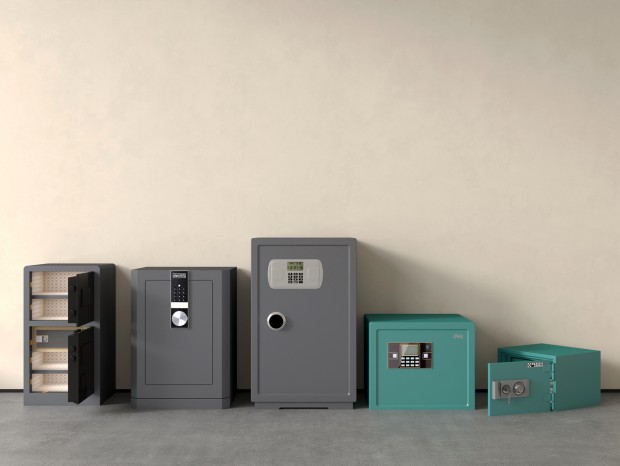 �ִ����չ� ������ ������ ���ܹ� ��ȫ�� �ֽ��