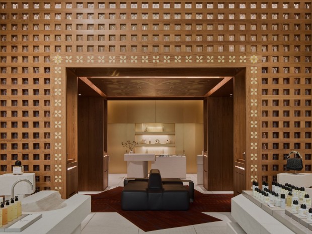 �µ�Byredo�ϰݵ������һ��װ��������������һ���̵ꡣ