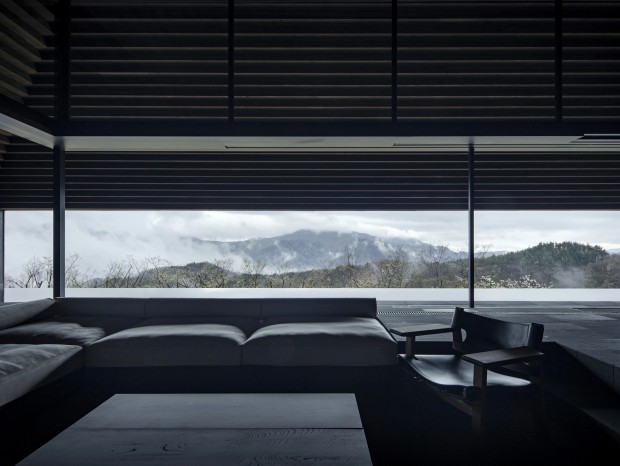 Suppose Design Office ɽNOT A HOTEL Toji