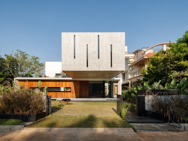 Crest ArchitectsحThe Long House