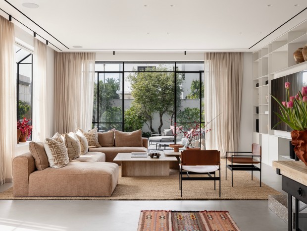 Frenkel NiritحLiving in Perfect Harmony