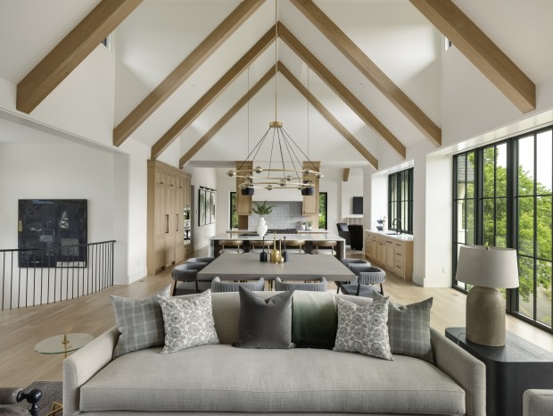 Stonewood ʯľ | Hilltop Tudor - Stonewood