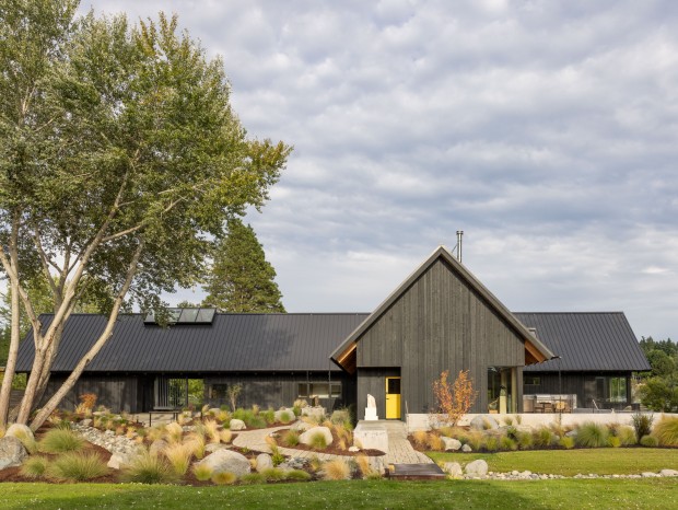 SHED Architecture | Dyes Inlet House