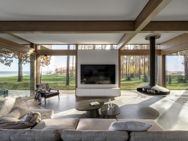 Karlikova Architects | Forest House