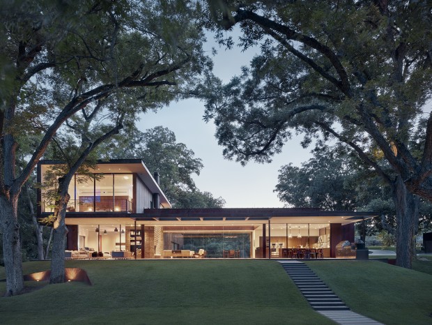 Mir�� Rivera Architects--River Hills Residence��