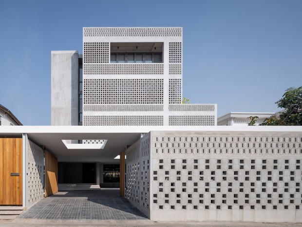 Anonym | Sailom House